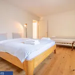 בקתה Pradella By